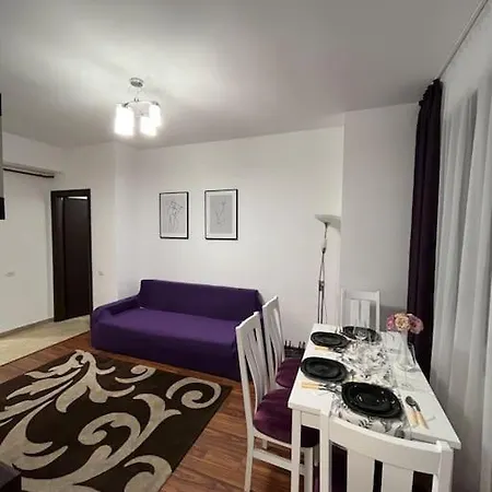 Cara 5 Min Walk To The Train Station * Constanţa