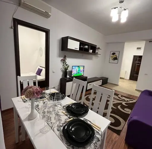 Cara 5 Min Walk To The Train Station Konstanca