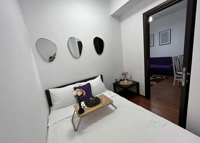 Cara 5 Min Walk To The Train Station Apartman *